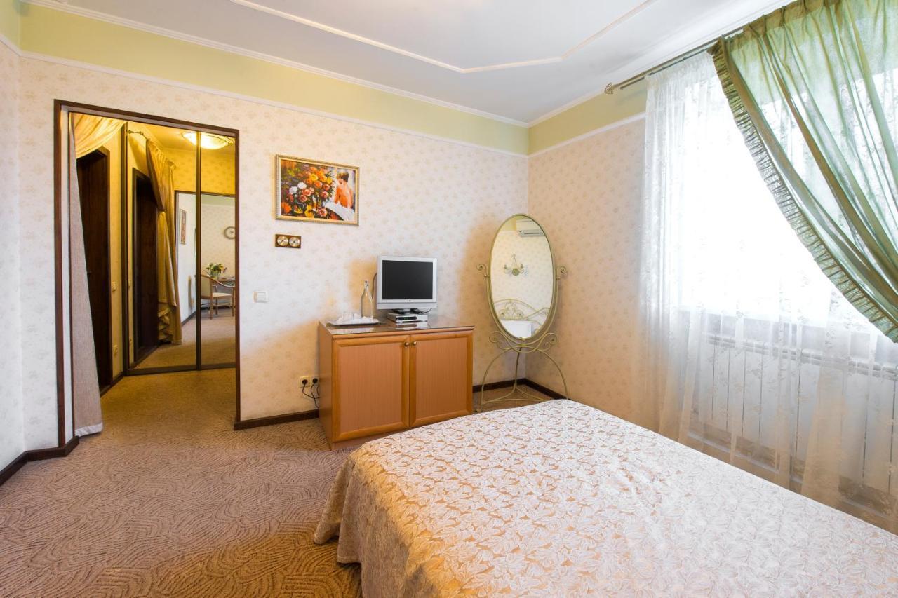 Oselya Hotel Kyjev Exteriér fotografie